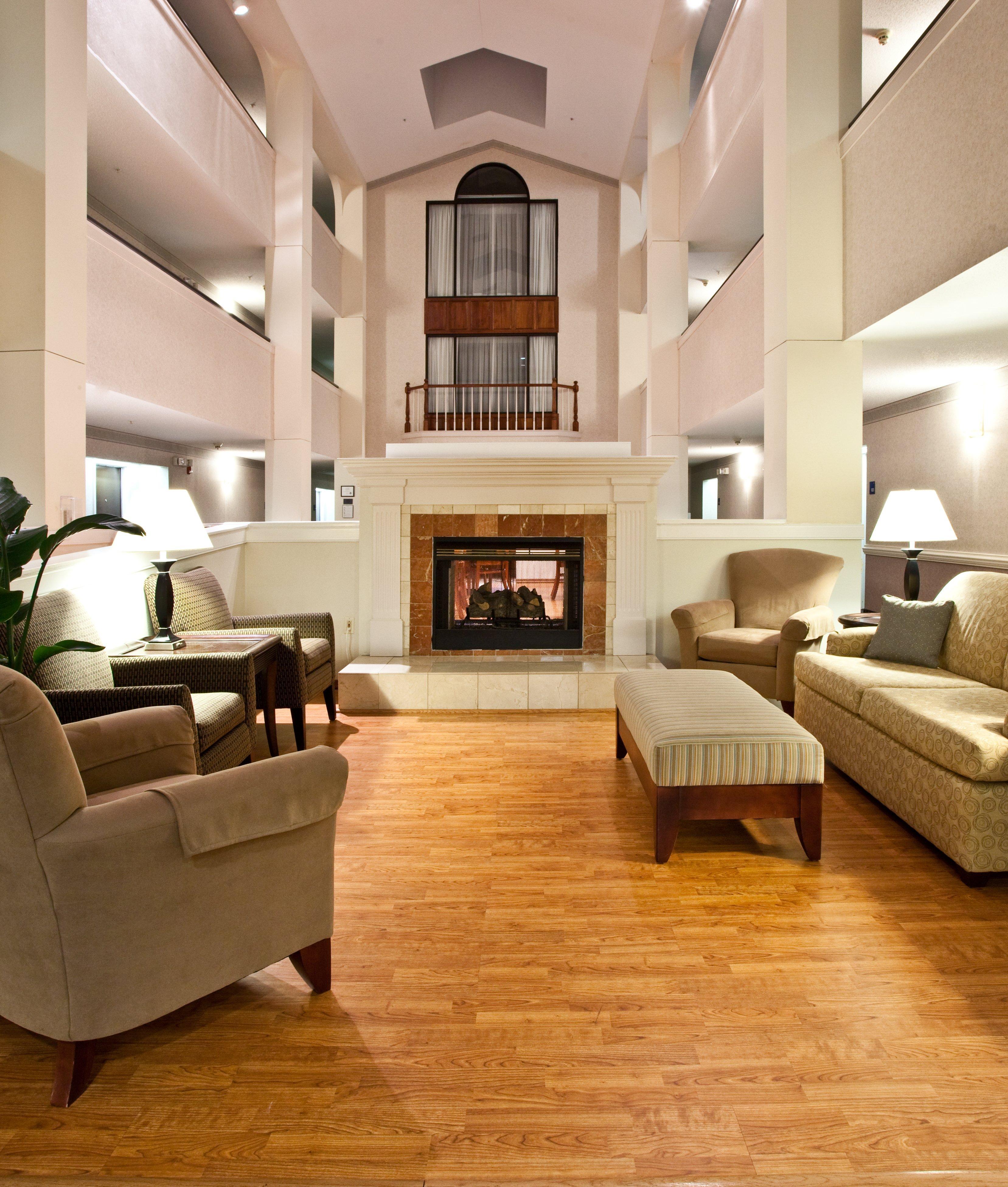 Holiday Inn Express & Suites Milton East I-10 By Ihg Exterior foto